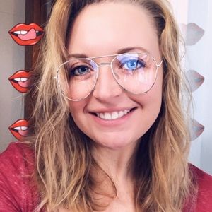 Meet your Posher, Rachelle